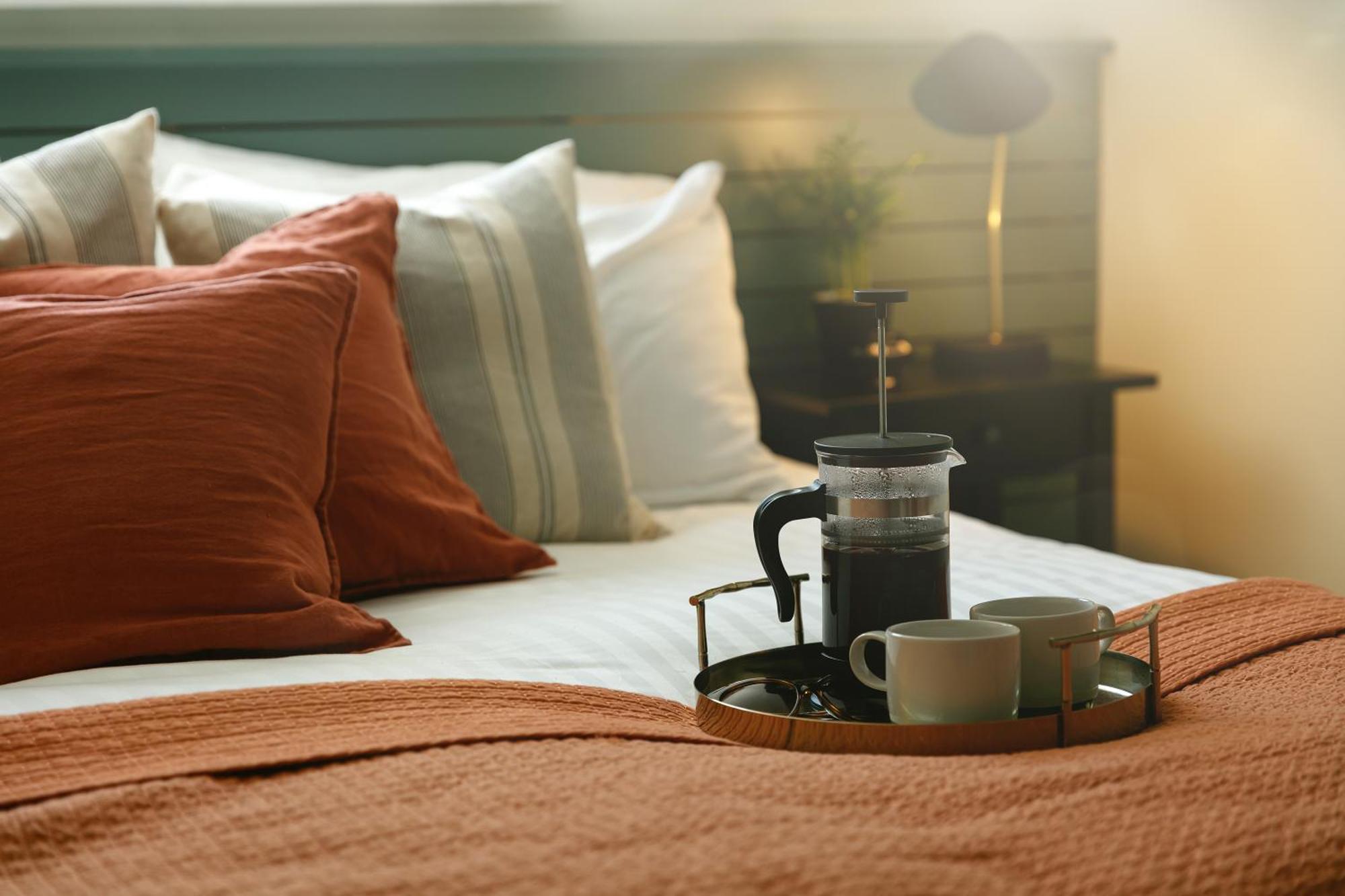 New Luxury For 2024 - Central Plymouth House - Sleeps 10 - Access To Plymouth Town - Close To The Barbican - Pets Welcome - Parking Available - By Luxe Living By Sophia Ngoại thất bức ảnh